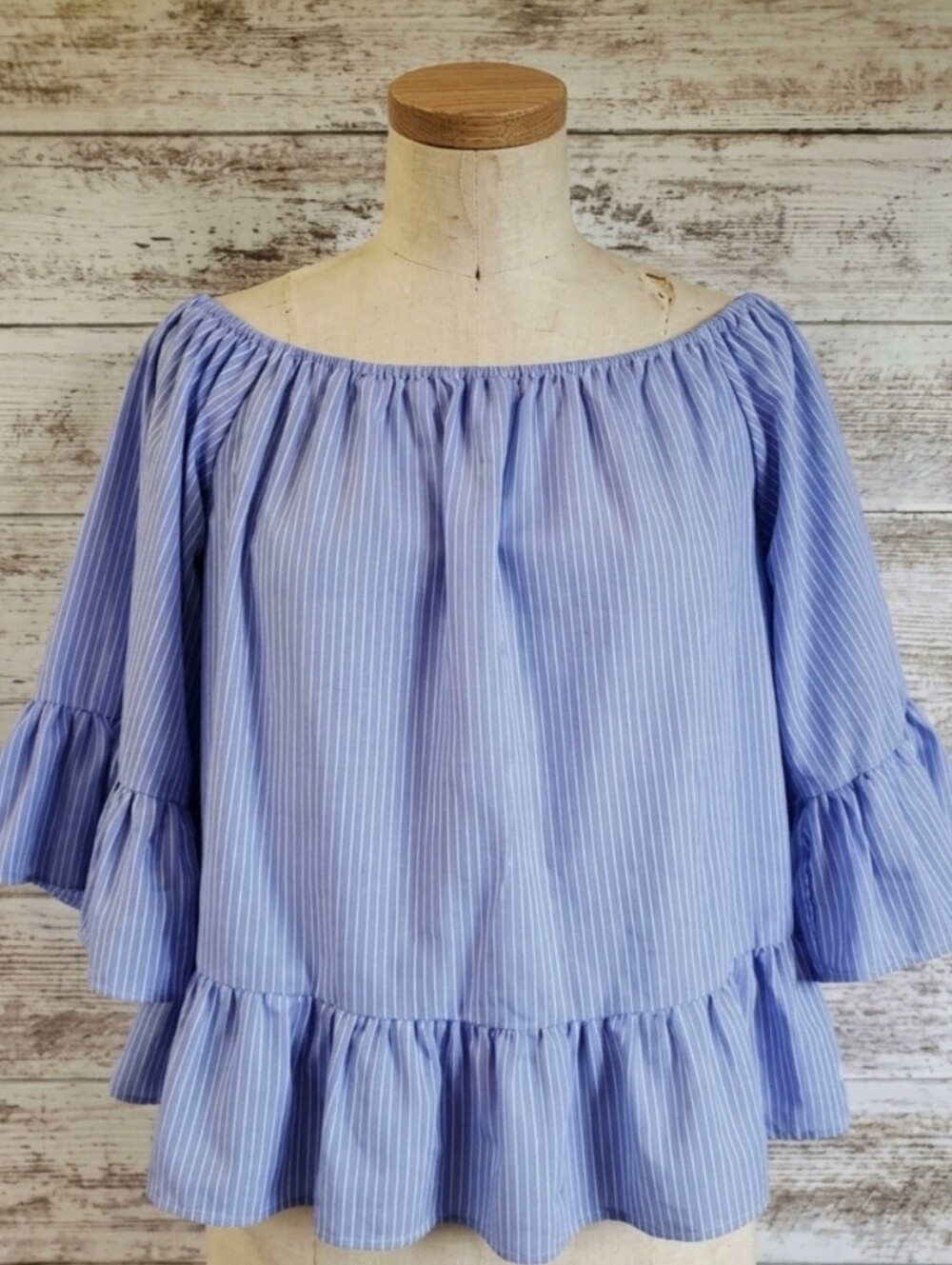 Style Envy Striped Off The Shoulder Ruffle Blouse Tiered Flounce Top Vacation - Picture 1 of 12